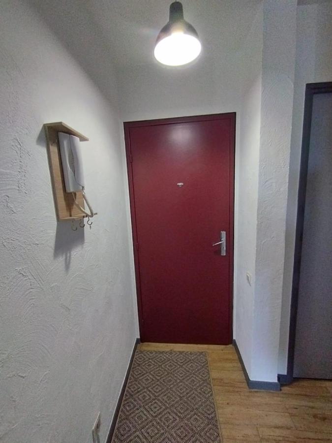 Apartamento Agradable تارْب المظهر الخارجي الصورة