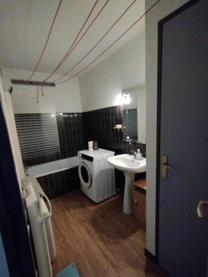 Apartamento Agradable تارْب المظهر الخارجي الصورة